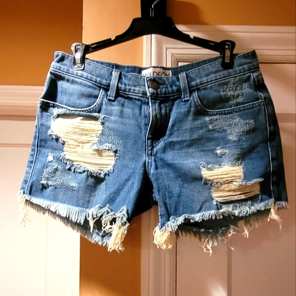 NEW w Out Tag  Women's Premium Designer Denim Shorts - Picture 2 of 5